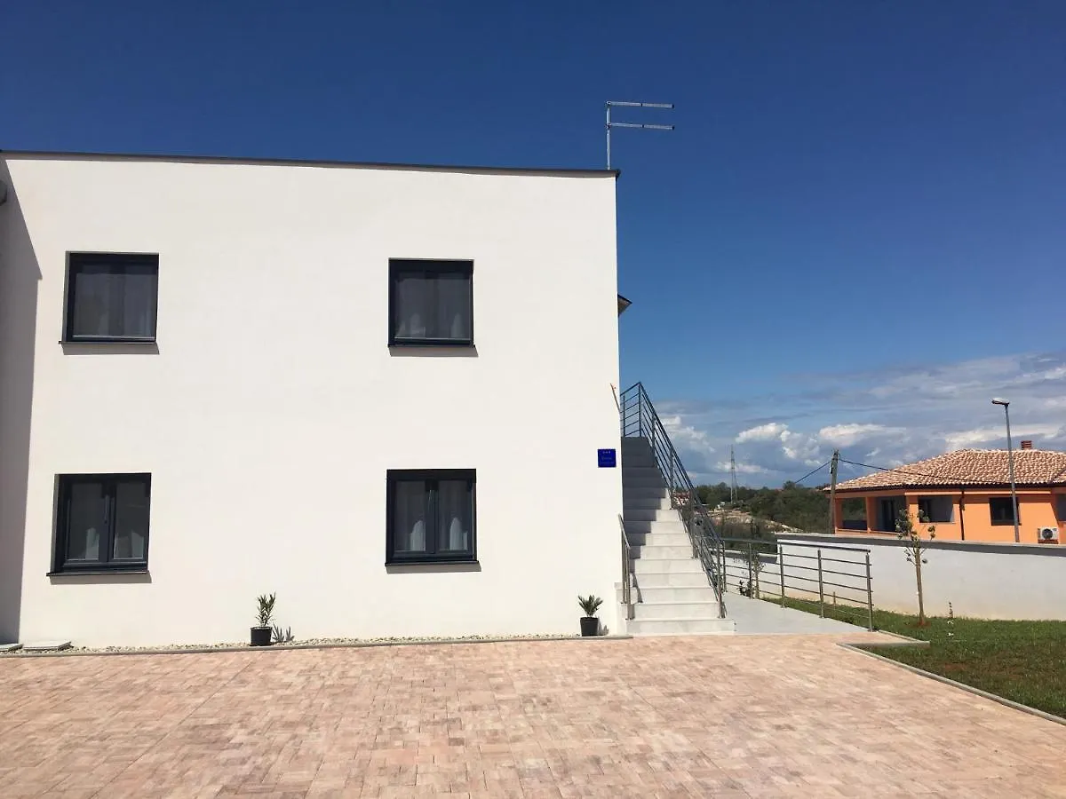 Apartmani Niel Umag Lägenhet